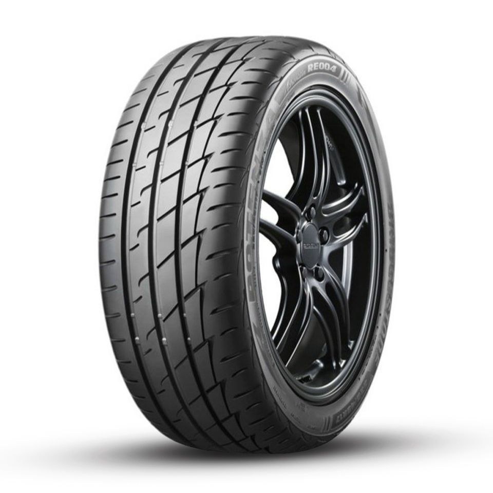 Шины Bridgestone 255/35/18 W 94 RE-004 XL