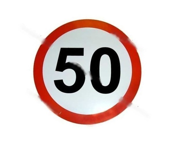 Наклейка Ограничение скорости 50 R16см