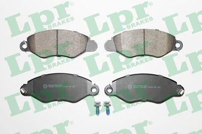 Колодки тормозные FORD TRANSIT 00-06 передние
