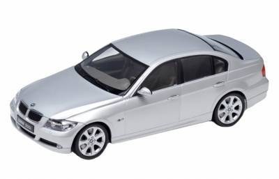 Модель масштабная 1:18 автомобиля BMW 330I
