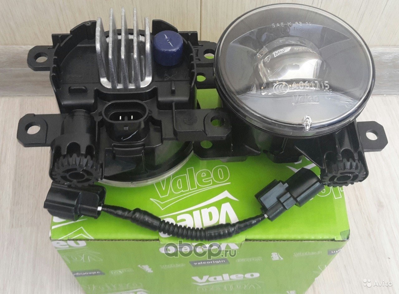 Купить Фара противотуманная LED комплект 2шт. VALEO 047414 в магазине ...