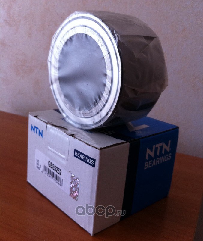 Подшипник ступицы передний NTN-SNR GB352.52