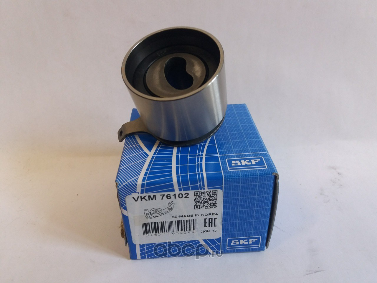 Ролик натяжителя ремня ГРМ SKF VKM 76102