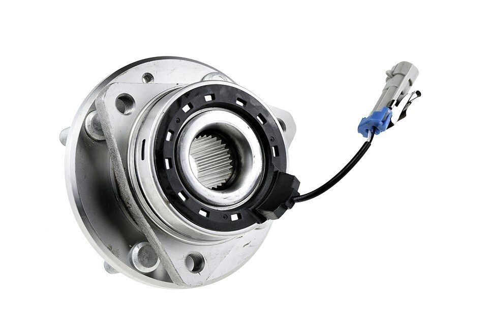 Ступица передняя в сборе CHEVROLET Captiva 2.0D-3.2 06>, OPEL Antara 2.0D-3 LYNXauto WH-1070