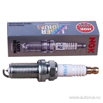 Свеча зажигания ILFR6A NGK 3588