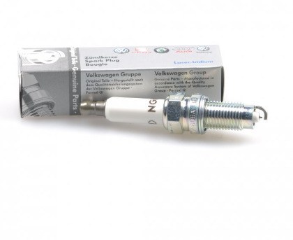 Свеча зажигания Longlife VAG 101905606A