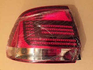 Фонарь задний L VW Polo Sedan II 15-> VAG 6RU 945 095 L