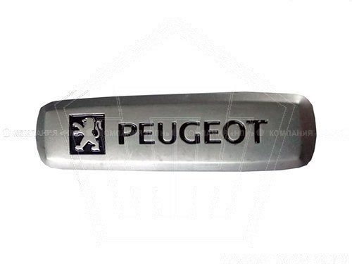 Шильдик Peugeot