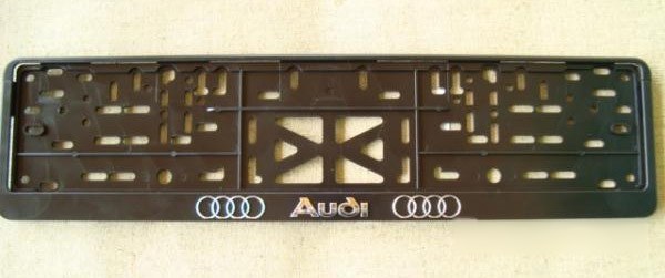 Держатель номера Audi (рельеф.), серебро
